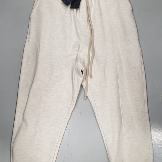 새거. 어텐션로우 오트밀멜란지 와이드 셋업 팬츠 (M)