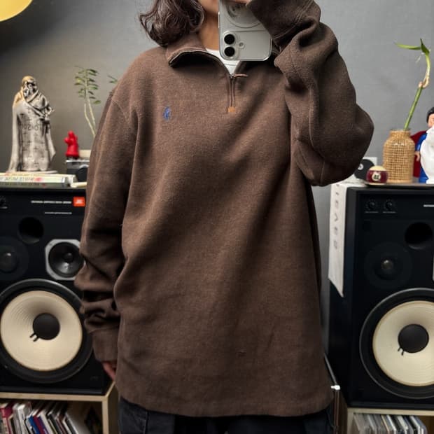 폴로 반집업니트
