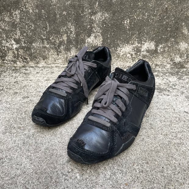 [270] DIESEL VTG 가죽/스웨이드 블랙 스니커즈