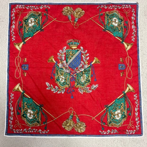 셀린느 빈티지 로열 엠블럼 쁘띠 스카프