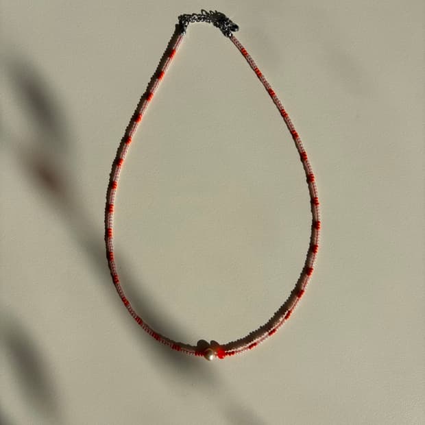 진주 주황비즈 목걸이