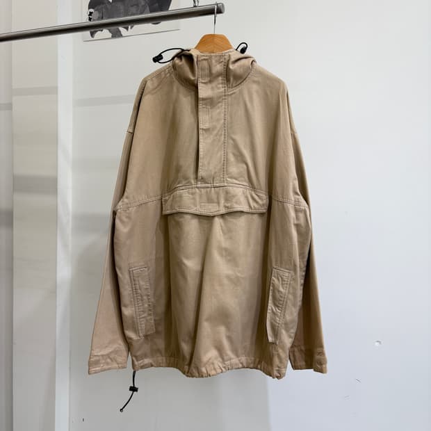 OUTSTANDING OF FLIGHT EQUIPMENT 아노락