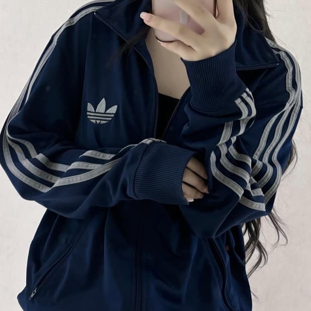 아디다스 딥네이비 실버 구파 져지