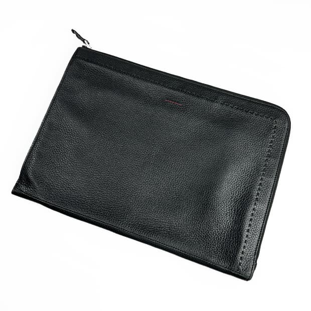 Kiton 키톤 레더 클러치 백 블랙