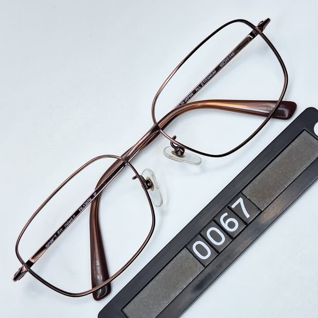 Smart Fit FE-1307M 베타 티타늄 이온도금 안경테 비즈니스 