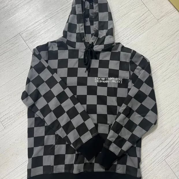 아이엠낫어휴먼비잉 체크 후드티