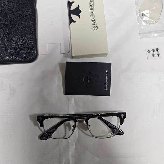 크롬하츠 보넨노이슈어2 블랙 실버