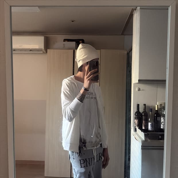 praying 반바지