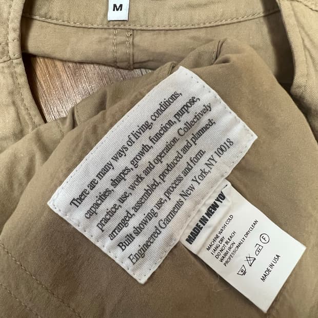 엔지니어드가먼츠 c-1 베스트 M