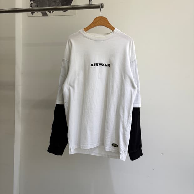 AIR WALK 롱슬리브