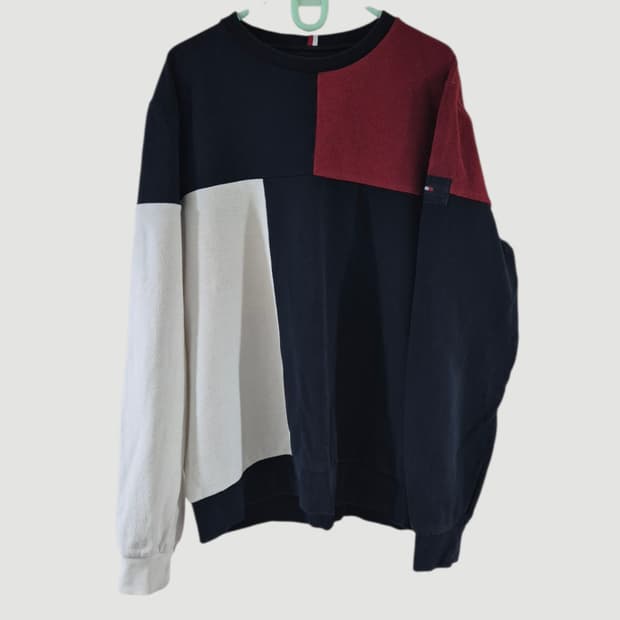 [110]타미힐피거 맨투맨