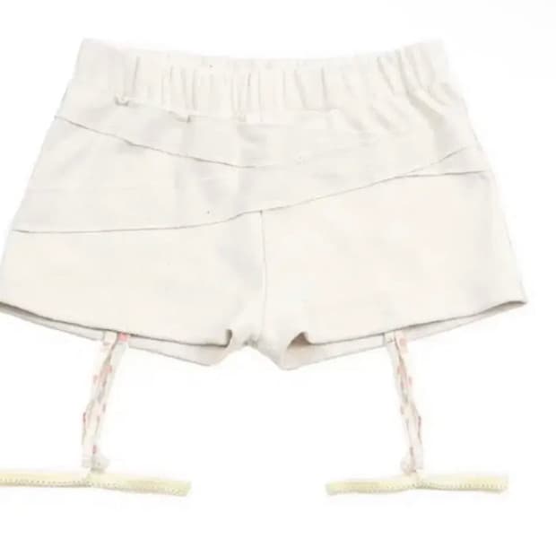 구해요)) 오스하이 가터 쇼츠 베이비옐로우