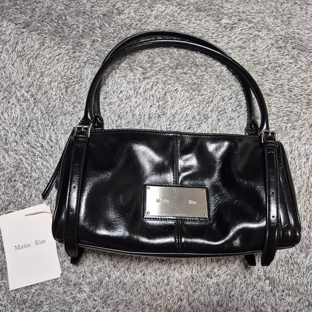 마뗑킴 버클 스트랩 숄더백 블랙