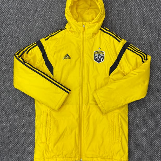 아디다스 크루 패딩