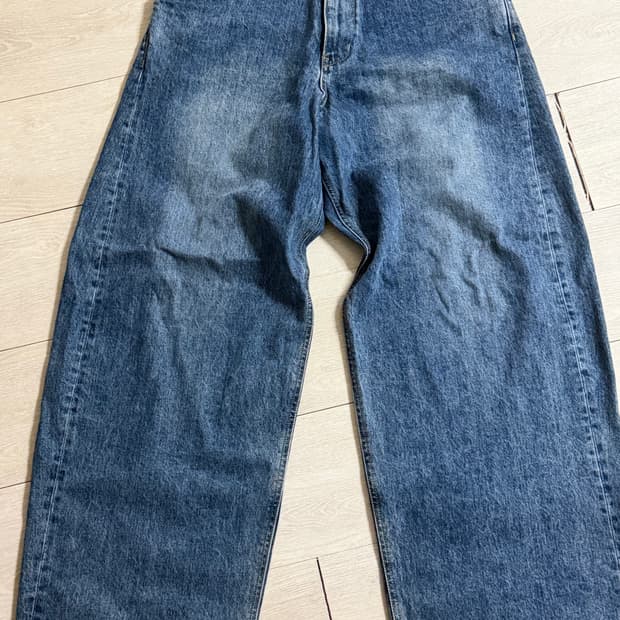 해칭룸 와이드커브진 워시드 블루 4