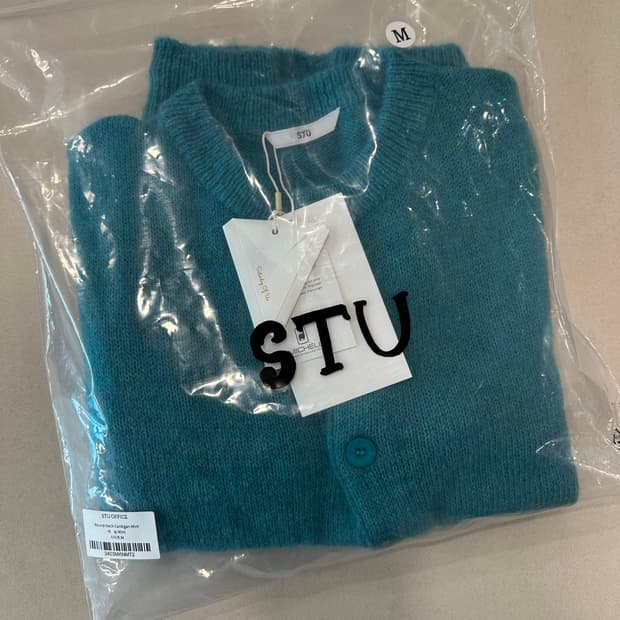 [M, 새제품] stu 에스티유 라운드넥 가디건 민트