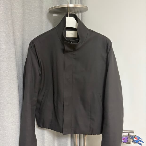 Les 플레인 봄버 muk 색상