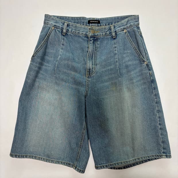 오더아카이브 다트 버뮤다 데님 하프팬츠