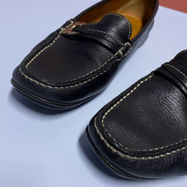 (정품)페레가모 간치니 가죽 로퍼 5D 220 프라다로퍼 미우미우로퍼