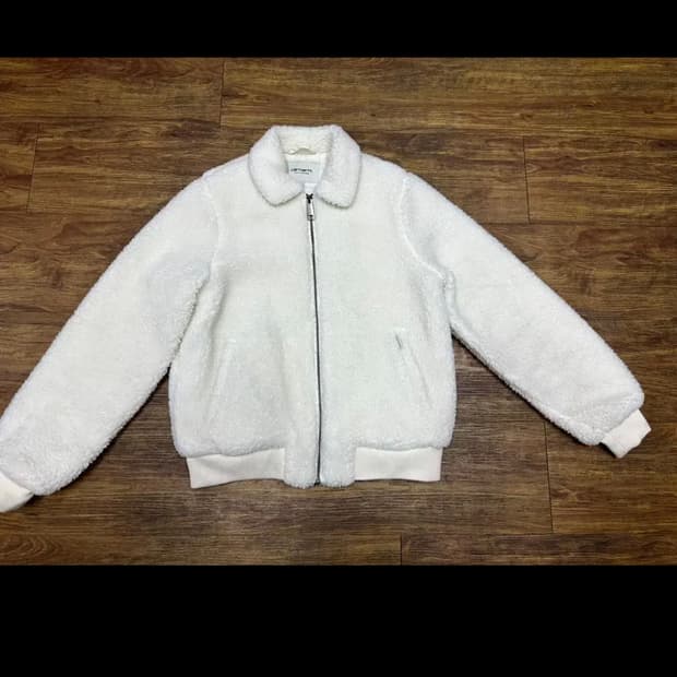 칼하트 뽀글이 봄버자켓