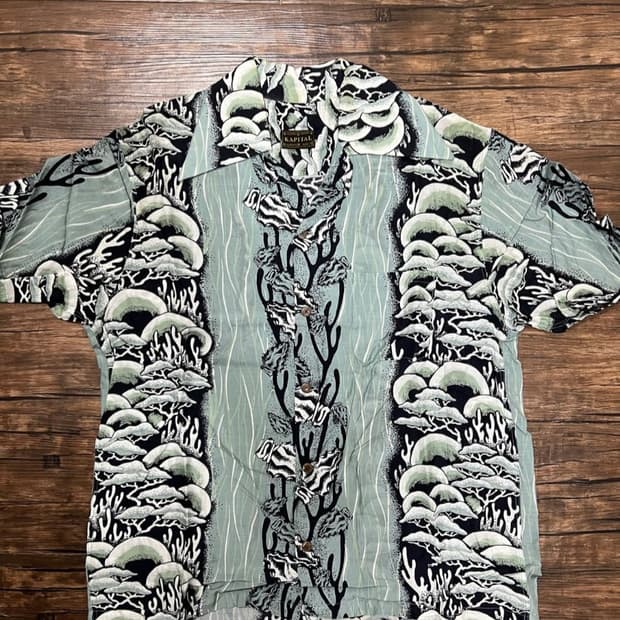 캐피탈 반팔 셔츠