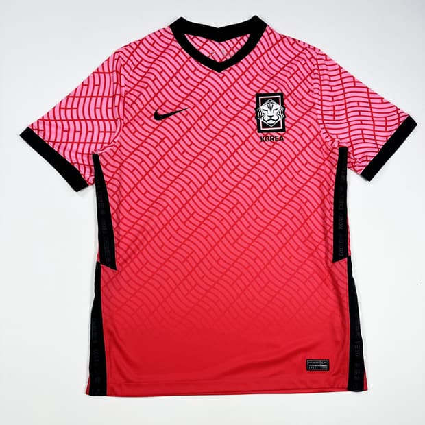 ๋์ดํค ๋ํ๋ฏผ๊ตญ ์ถ๊ตฌ ๊ตญ๋ 2020 ์ ๋ํผ ๋
ธ๋งํน L