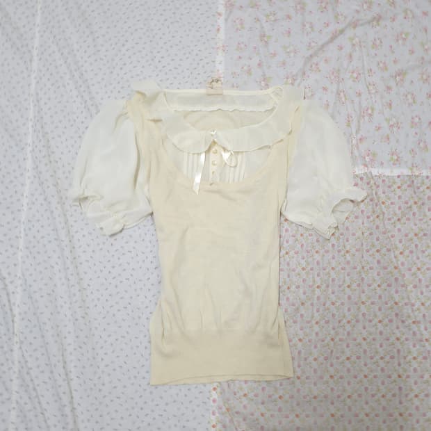 빈티지 로걀 레이스 리본 프릴 로걀탑 히메갸루 리즈리사깔