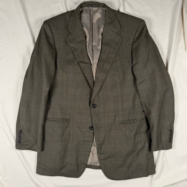 버버리 체크 패턴 정장 자켓