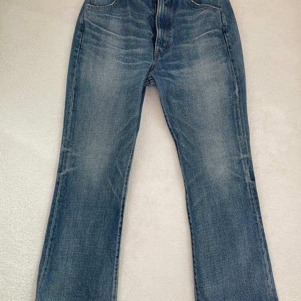 Celine Dylan Flared Jeans (32)