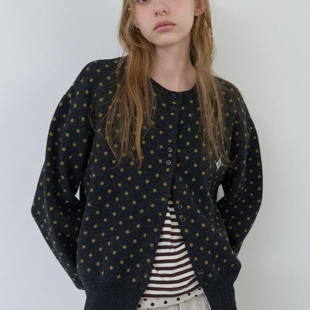 노컨텐츠 dot cardigan charcol