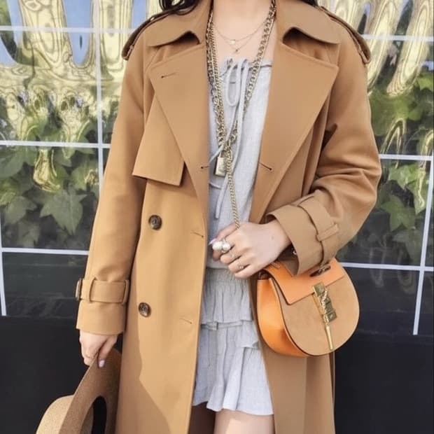 끌로에 드류 스몰 숄더백