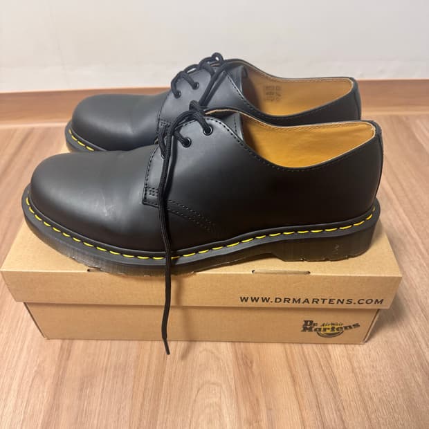 닥터마틴 1461 Smooth Black 290