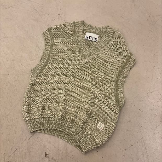 세터 패턴 니트 베스트