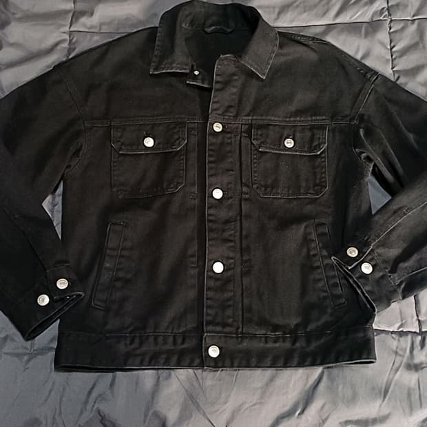 스파오 오버핏 블랙데님자켓 S 여성55 가슴54 기장62

