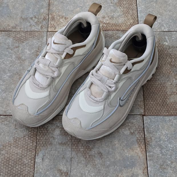 (225)나이키 에어맥스 블리스 카푸치노