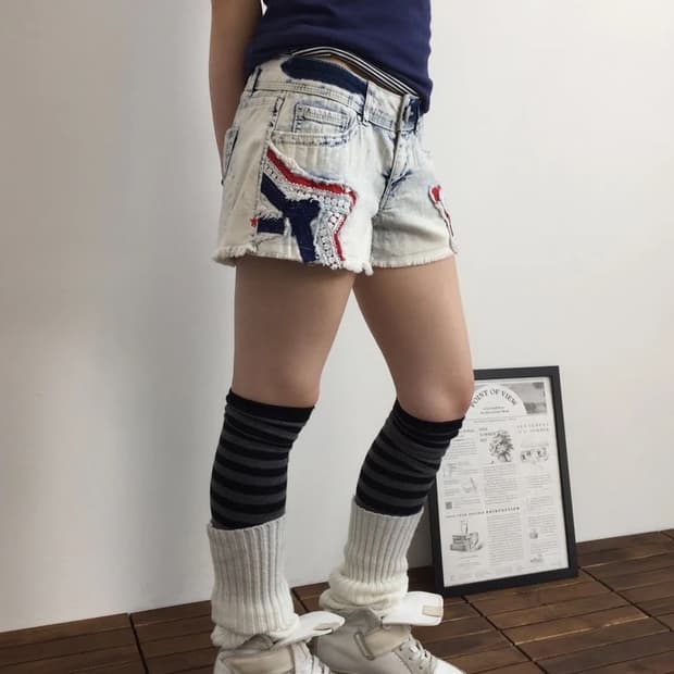 No Boundaries Star Applique Denim Shorts