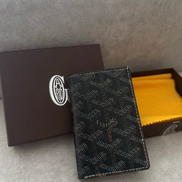 고야드 생피에르 오거나이저 카드지갑 블랙탄