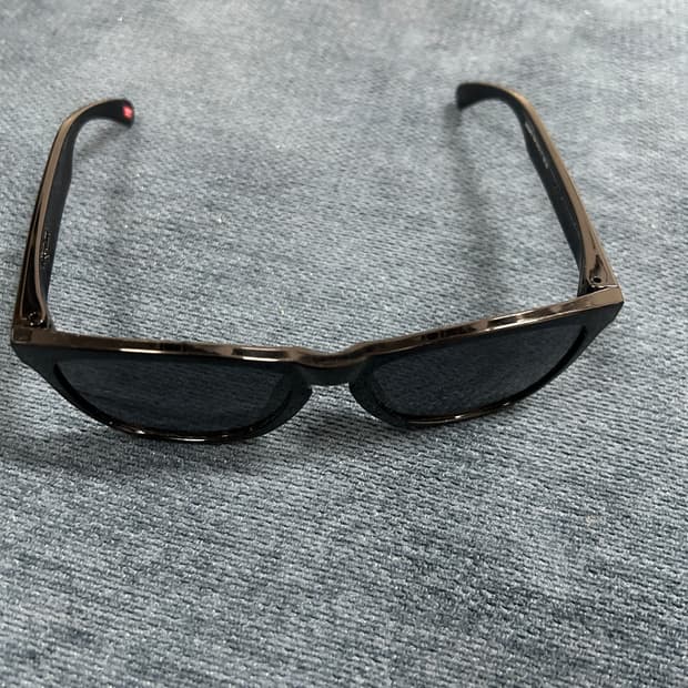 오클리 프로그스킨