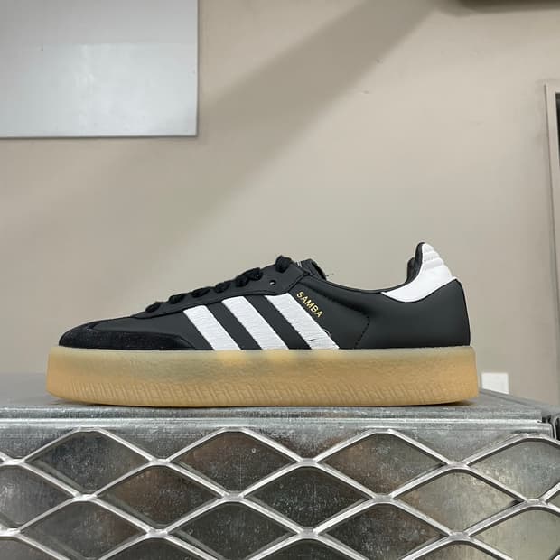 아디다스 삼배 블랙 화이트 240 (gr-6014)