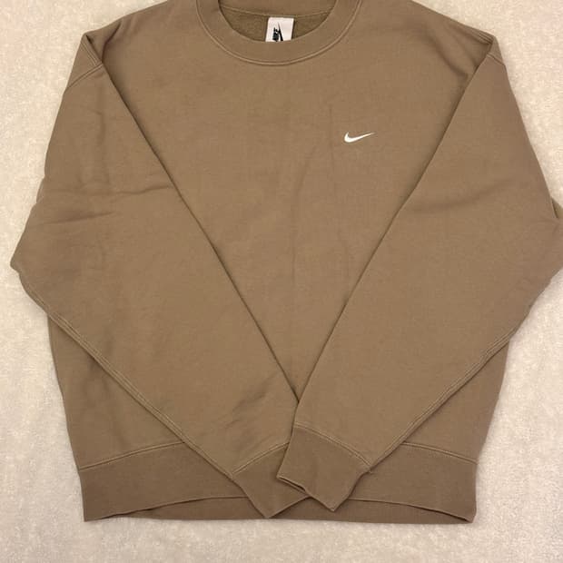 [M] 나이키 NRG 솔로 스우시 크루 플리스 카키 DA0318 247