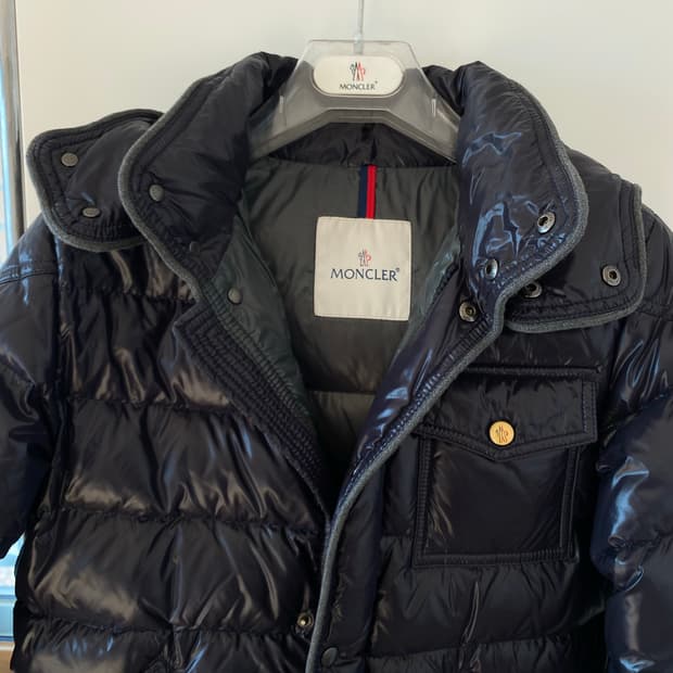 몽클레어 키즈 패딩 152 짙은 네이비