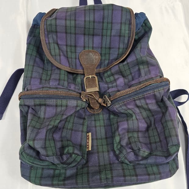 루카스체크백팩