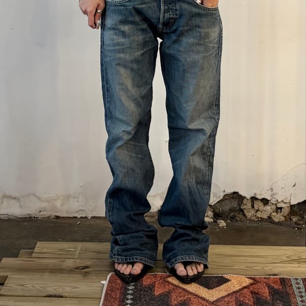 Levi’s 512 부츠컷 데님 팬츠