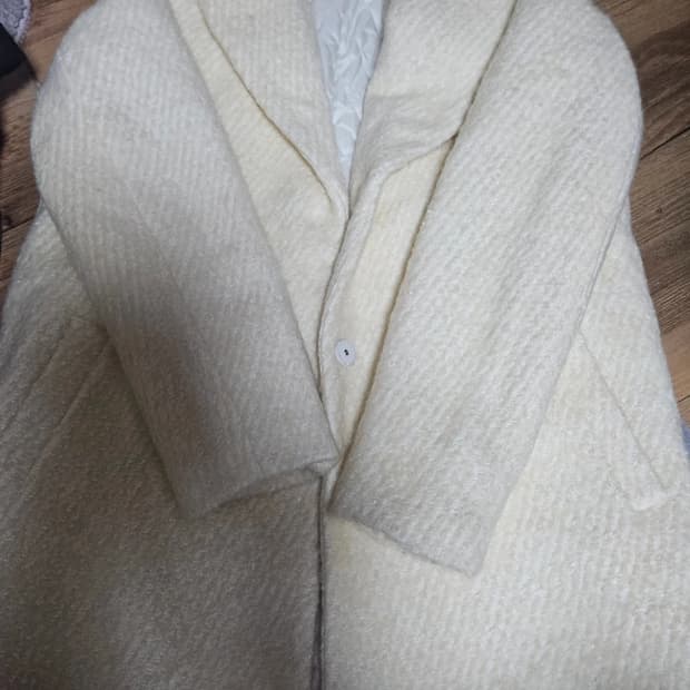 새상품!! 누빔 코트