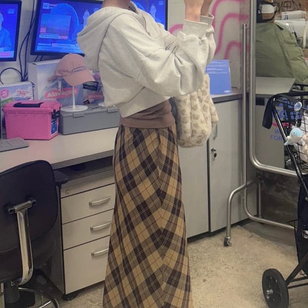 빈티지 체크 브라운 롱 스커트 치마 히메갸루 로걀 라떼 페어리 긱시크