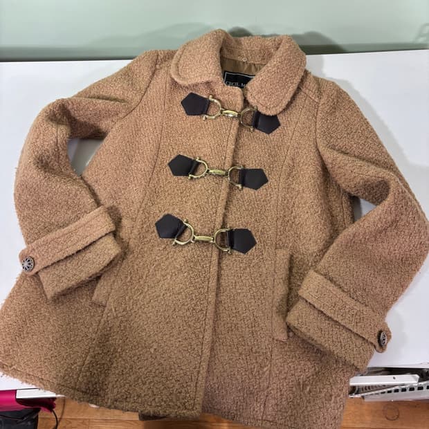 우먼M CECIL MCBEE 세실맥비 브라운 부클 파이어맨 자켓