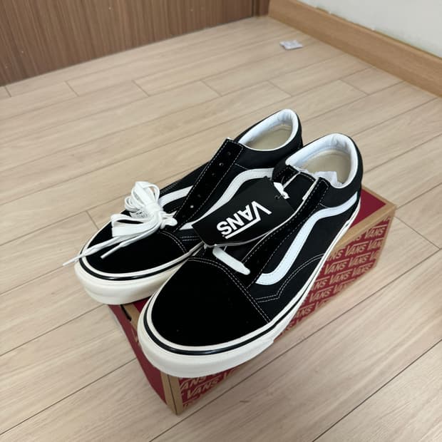 [새상품]반스 올드스쿨 36 DX(애너하임 팩토리)블랙 화이트 295