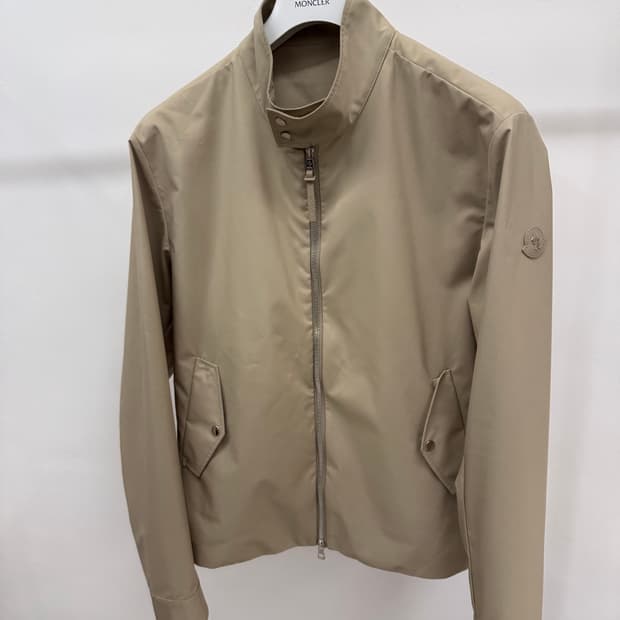 몽클레어 채버톤 바람막이 자켓 4사이즈 정품 상태좋음