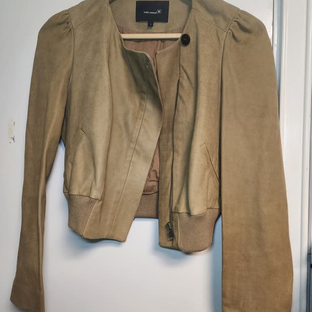 이자벨마랑 양가죽 100% 크롭 자켓 (XS정도)