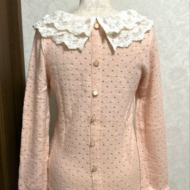 lizlisa 폭닥 하트펀칭 레이스 카라 핑크 니트 히메갸루 라떼갸루